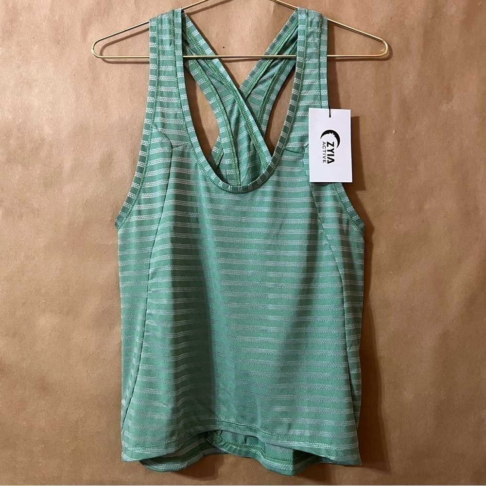 Zyia | NWT Forest Nimbus Split Back Tank Top Athletic Green Stripe Size M